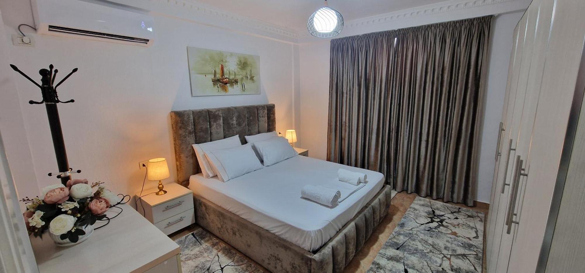 Daily Rent Apartment City Center Elbasan 6 Exterior photo